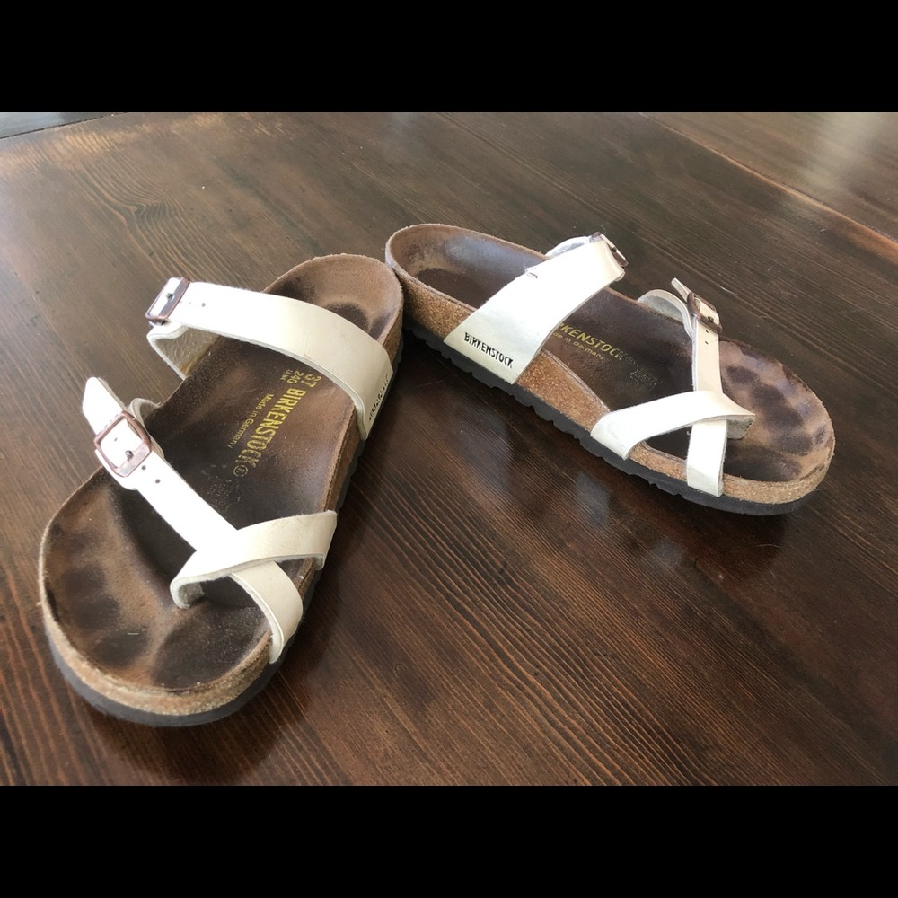 Pearl White Birkenstock’s size 7.5